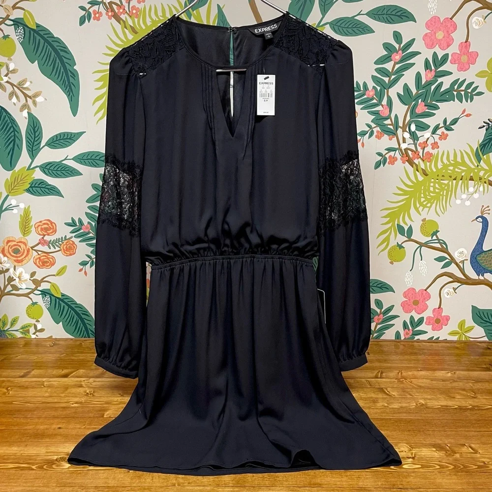 Express Black Lace Detail Long Sleeved Dress *NWT* - Picture 1 of 11